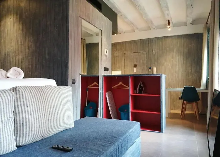 Beachfront Barceloneta Street דירה